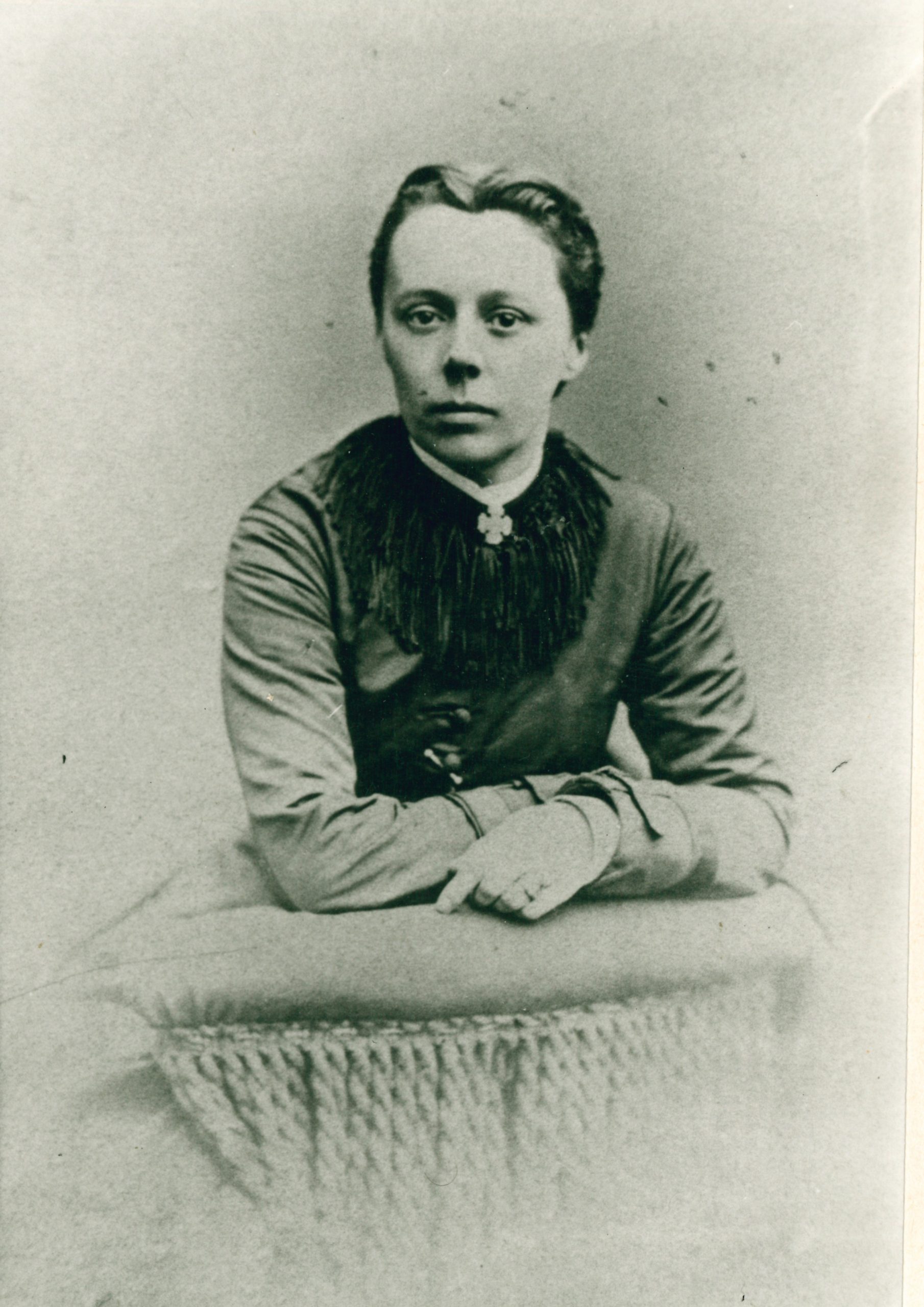Black and white photo of a woman